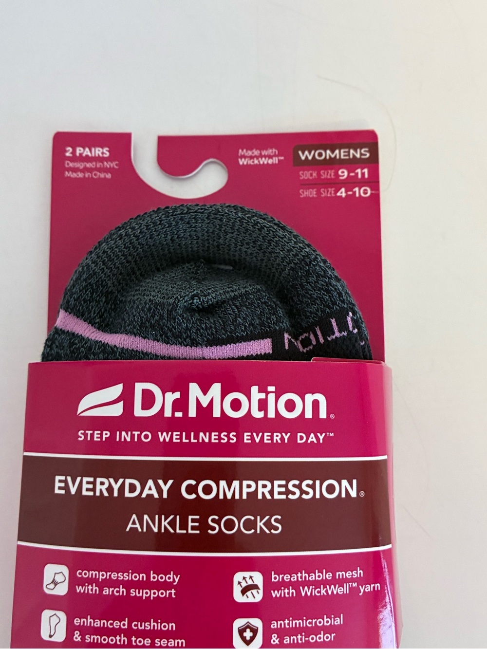 Dr. Motion Women's Everyday Compression Ankle Socks - Black & Dark Gray 2 pairs - Picture 2 of 5